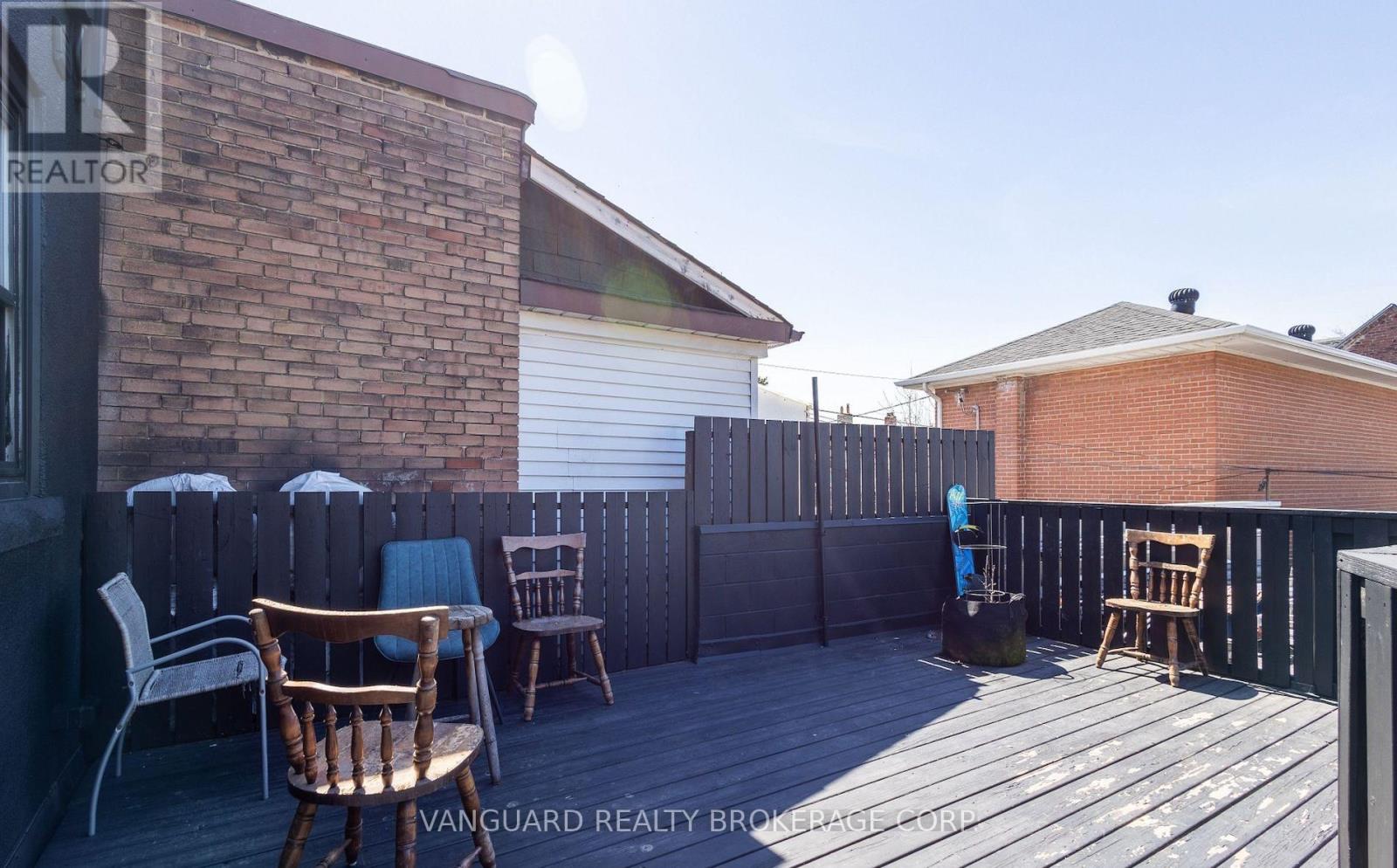 1212 Dufferin Street, Toronto, Ontario  M6H 4C1 - Photo 22 - W13415956