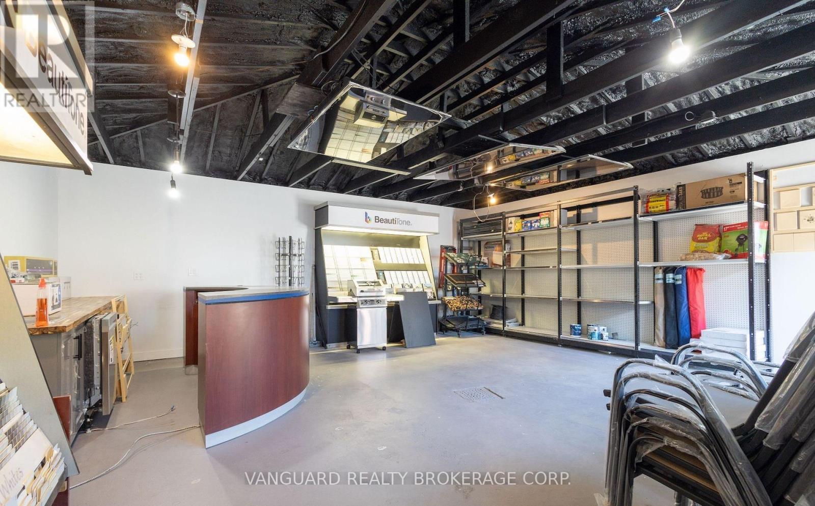 1212 Dufferin Street, Toronto, Ontario  M6H 4C1 - Photo 8 - W13427212