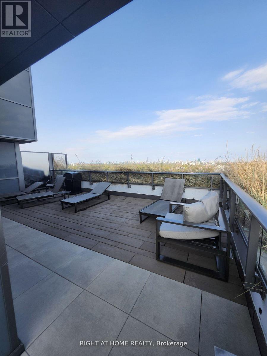 1009 - 10 De Boers Drive, Toronto, Ontario  M3J 0L6 - Photo 16 - W13477370