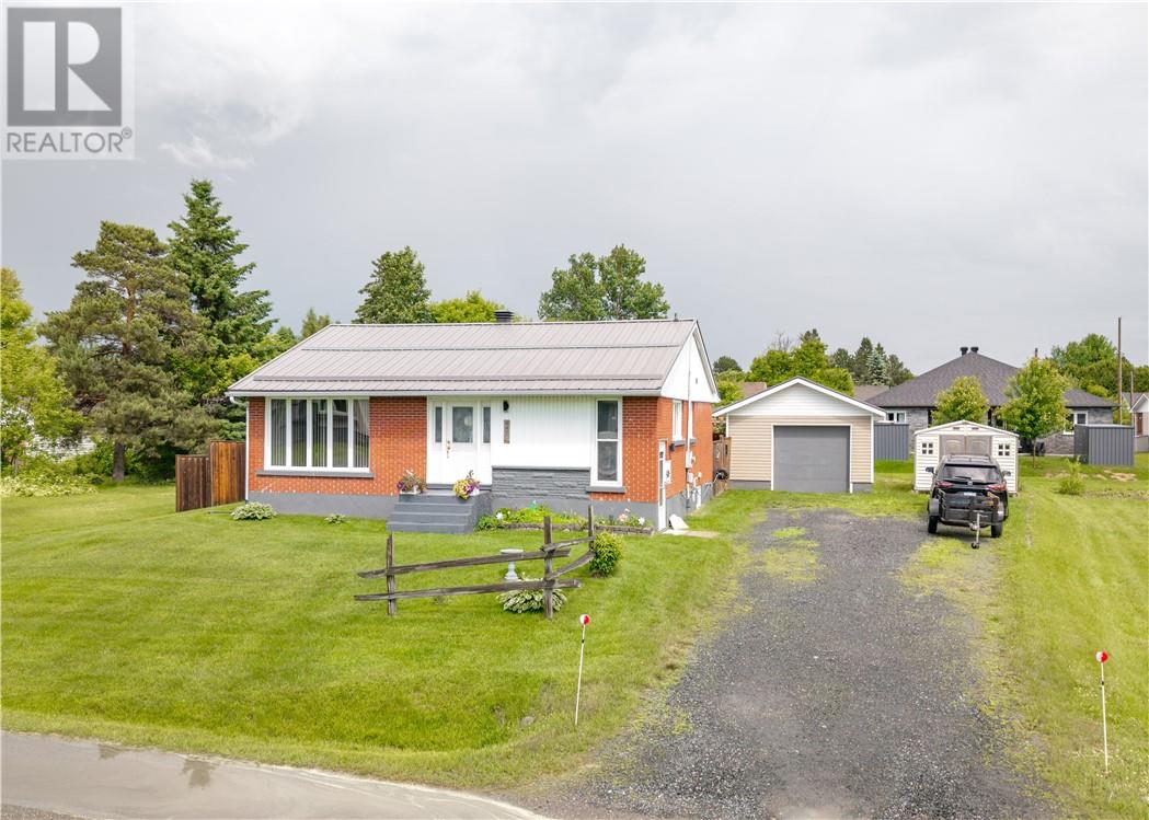 4490 Elizabeth Crescent, Val Therese, Ontario  P3P 1S7 - Photo 1 - 2128767