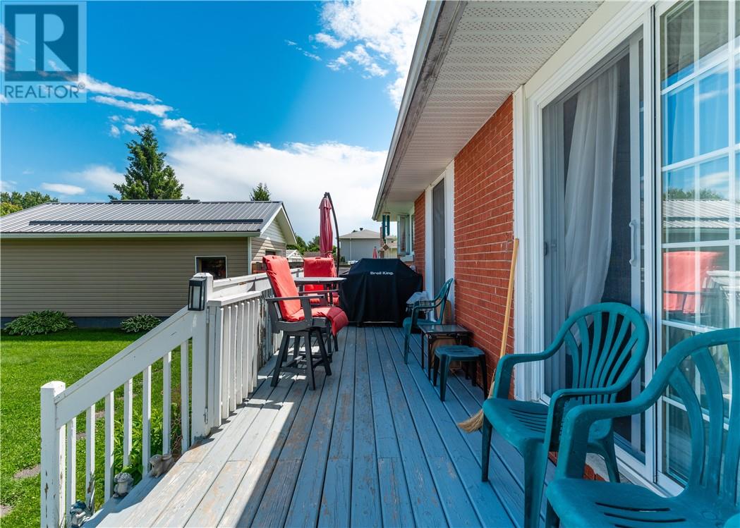 4490 Elizabeth Crescent, Val Therese, Ontario  P3P 1S7 - Photo 27 - 2128767