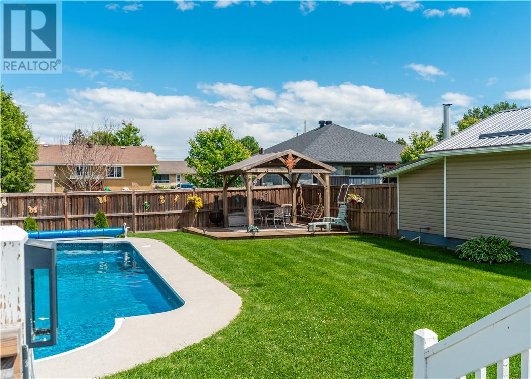 4490 Elizabeth Crescent, Val Therese, Ontario  P3P 1S7 - Photo 29 - 2128767