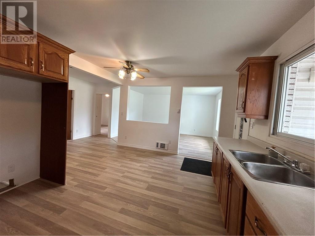 41 King Street E., St. Charles, Ontario  P0M 2W0 - Photo 11 - 2128730