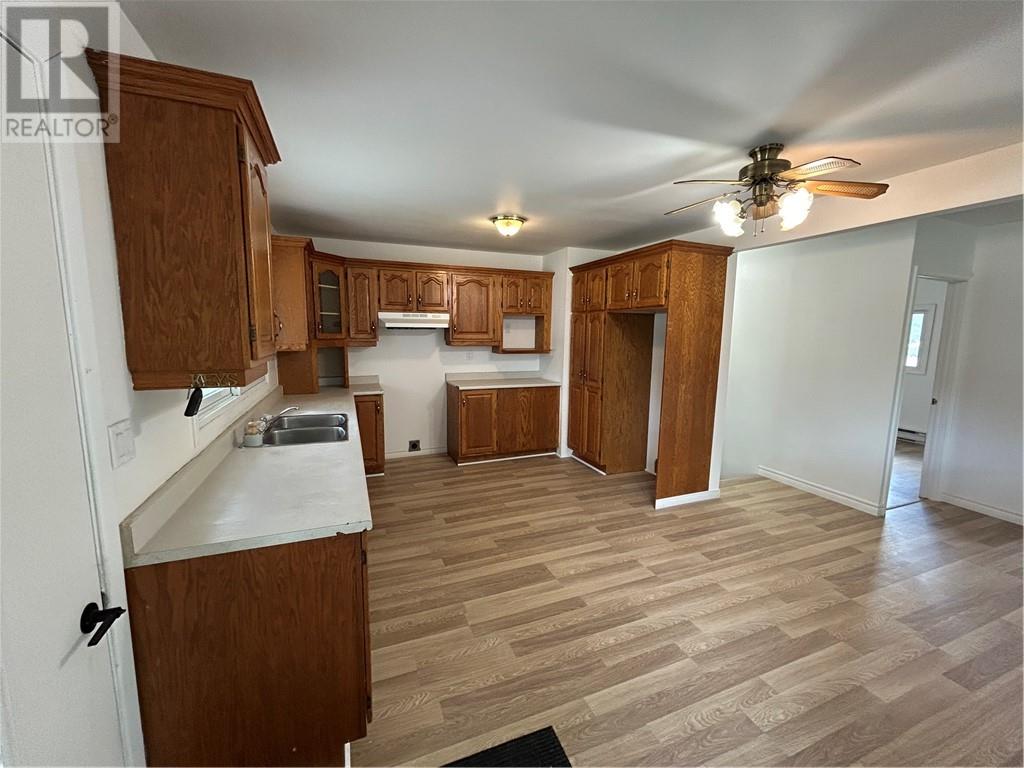 41 King Street E., St. Charles, Ontario  P0M 2W0 - Photo 12 - 2128730