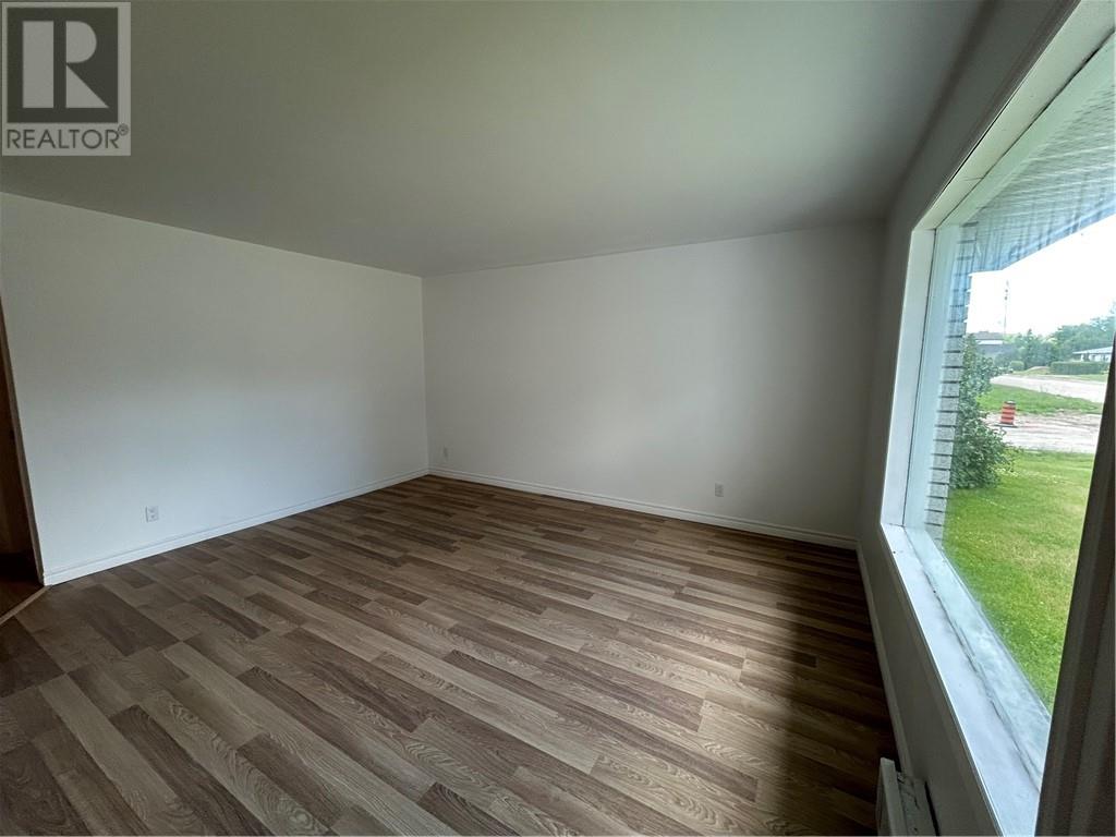 41 King Street E., St. Charles, Ontario  P0M 2W0 - Photo 16 - 2128730