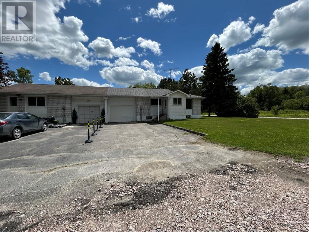 41 King Street E., St. Charles, Ontario  P0M 2W0 - Photo 30 - 2128730
