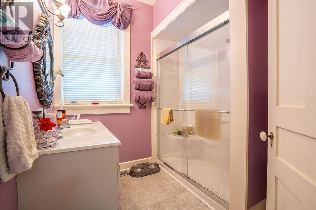 185 Woodward Ave, Sault Ste. Marie, Ontario P6A 3T6 - Photo 30 - SM261575