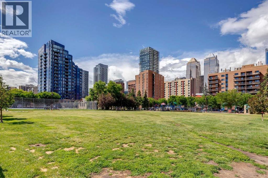 703, 215 14 Avenue SW, Calgary, Alberta  T2R 0M2 - Photo 24 - A2323301