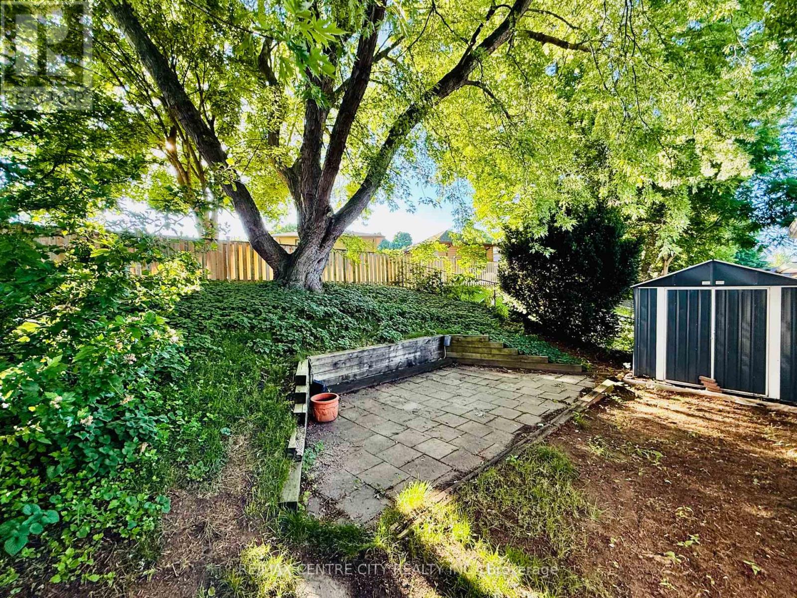 228 Pochard Lane, London East, Ontario  N5W 5Z3 - Photo 2 - X13483052