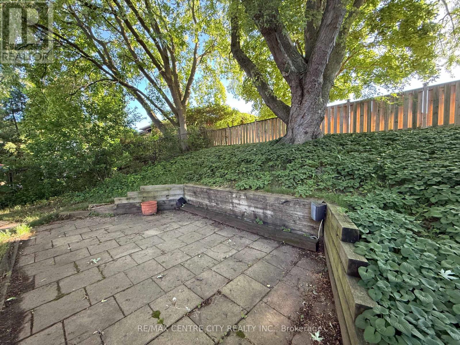 228 Pochard Lane, London East, Ontario  N5W 5Z3 - Photo 3 - X13483052