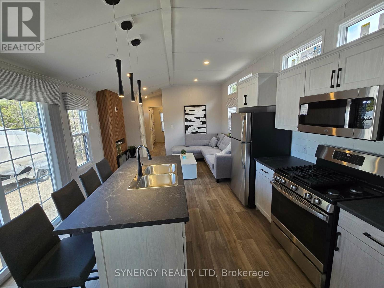 75559 Lidderdale Street, Bluewater, Ontario  N0M 1G0 - Photo 7 - X13483084