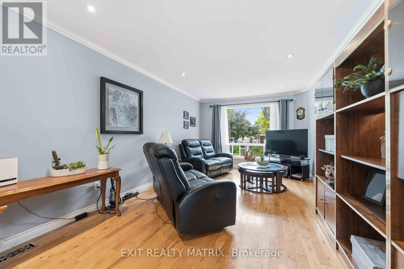 6582 Richer Drive, Ottawa, Ontario  K1C 3G4 - Photo 6 - X13482918