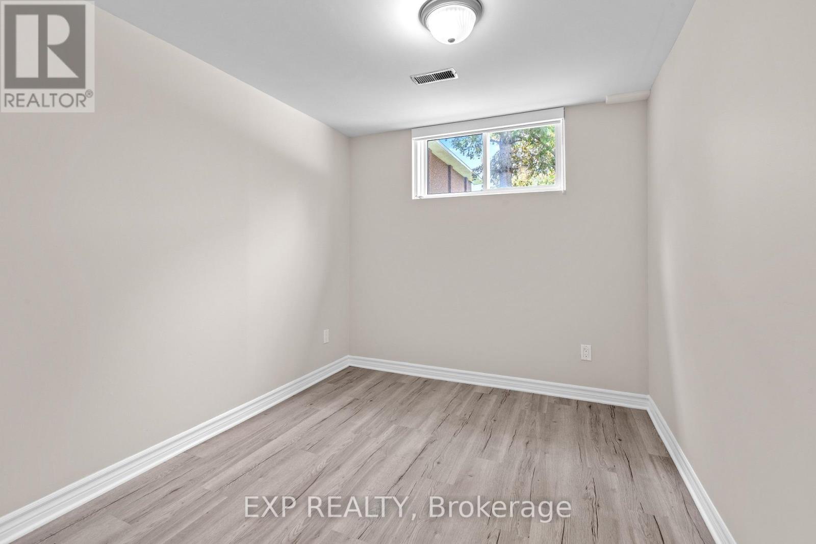 869 Maryland Avenue, Ottawa, Ontario  K2C 3L2 - Photo 32 - X13483004