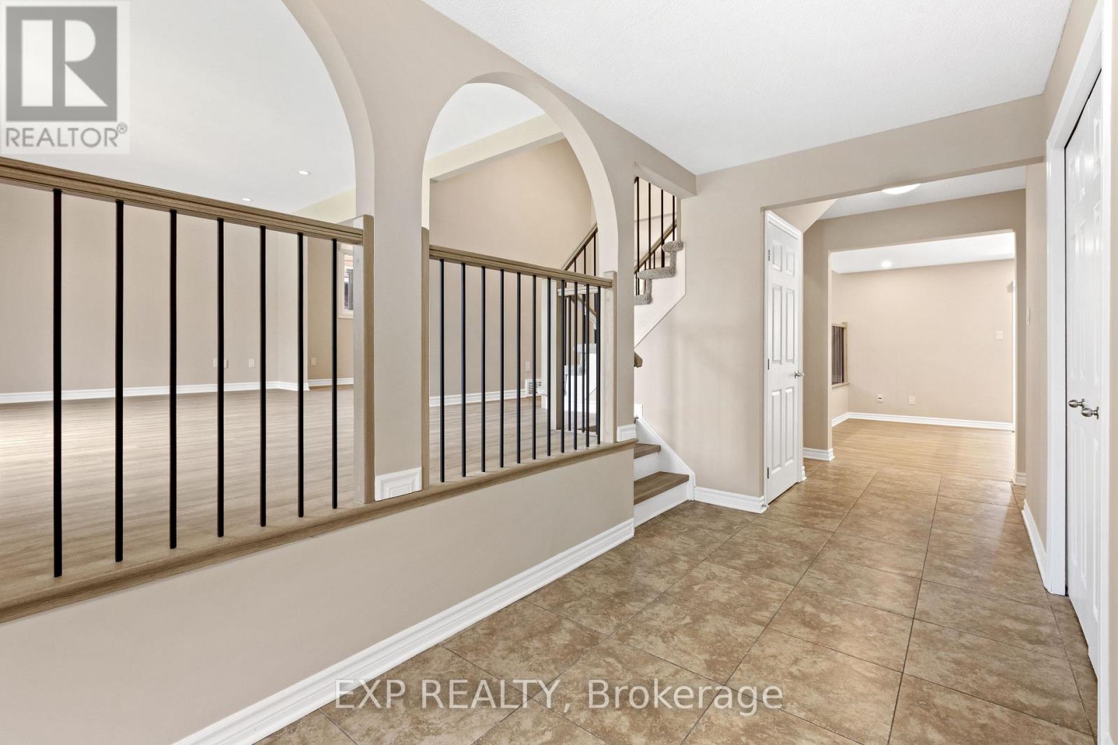 869 Maryland Avenue, Ottawa, Ontario  K2C 3L2 - Photo 5 - X13483004