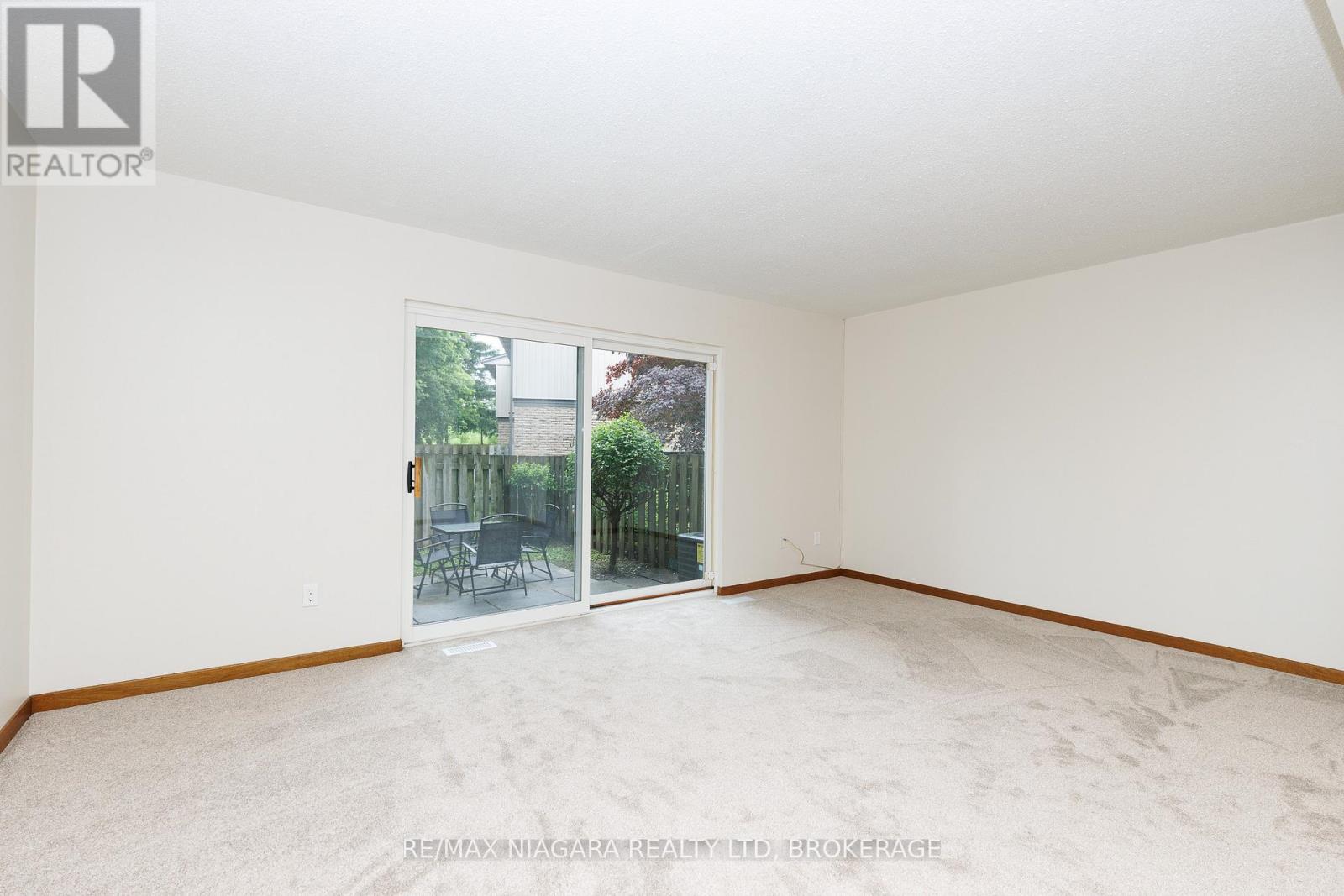 37 - 302 Vine Street, St. Catharines, Ontario  L2M 7M6 - Photo 12 - X13482954