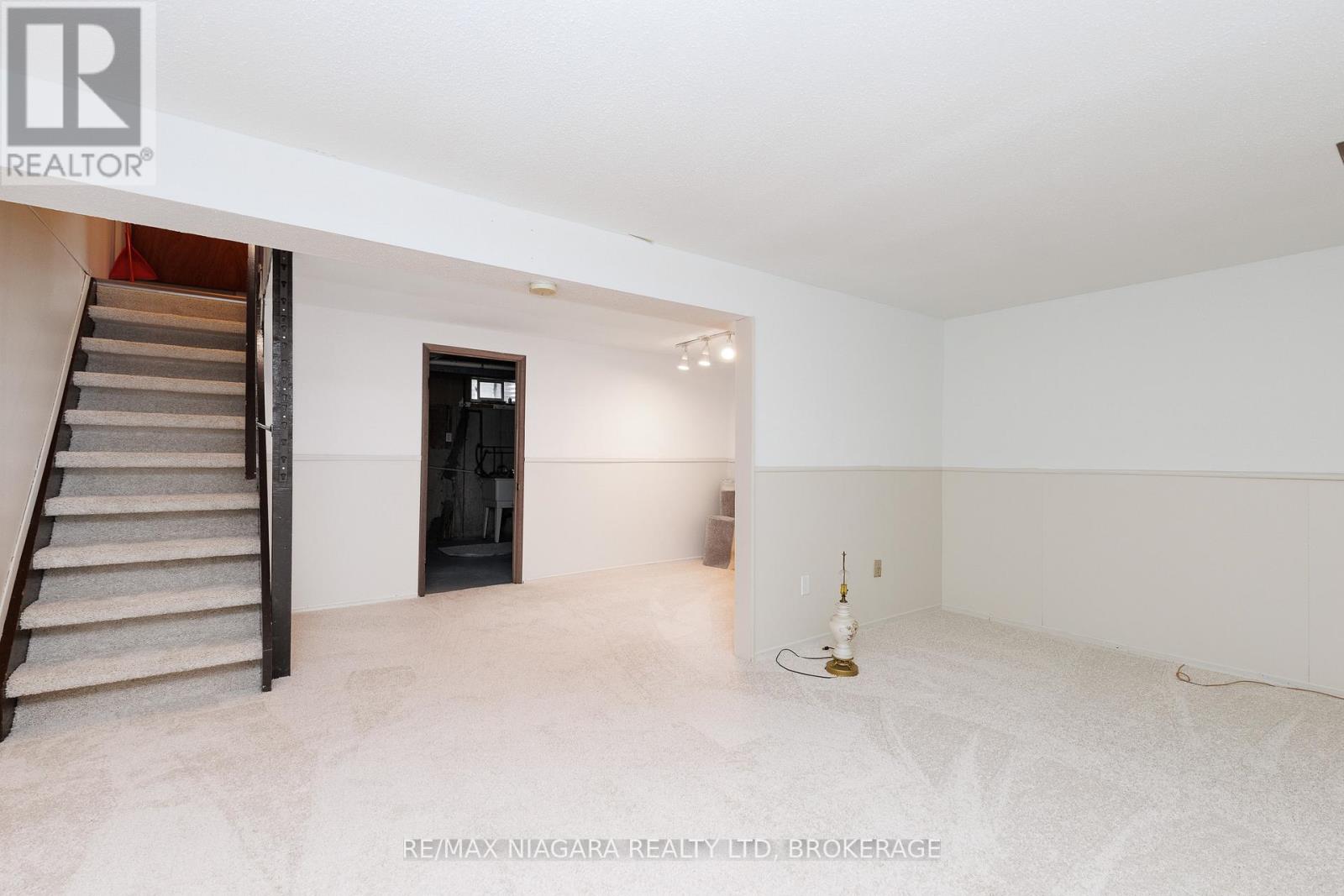 37 - 302 Vine Street, St. Catharines, Ontario  L2M 7M6 - Photo 23 - X13482954