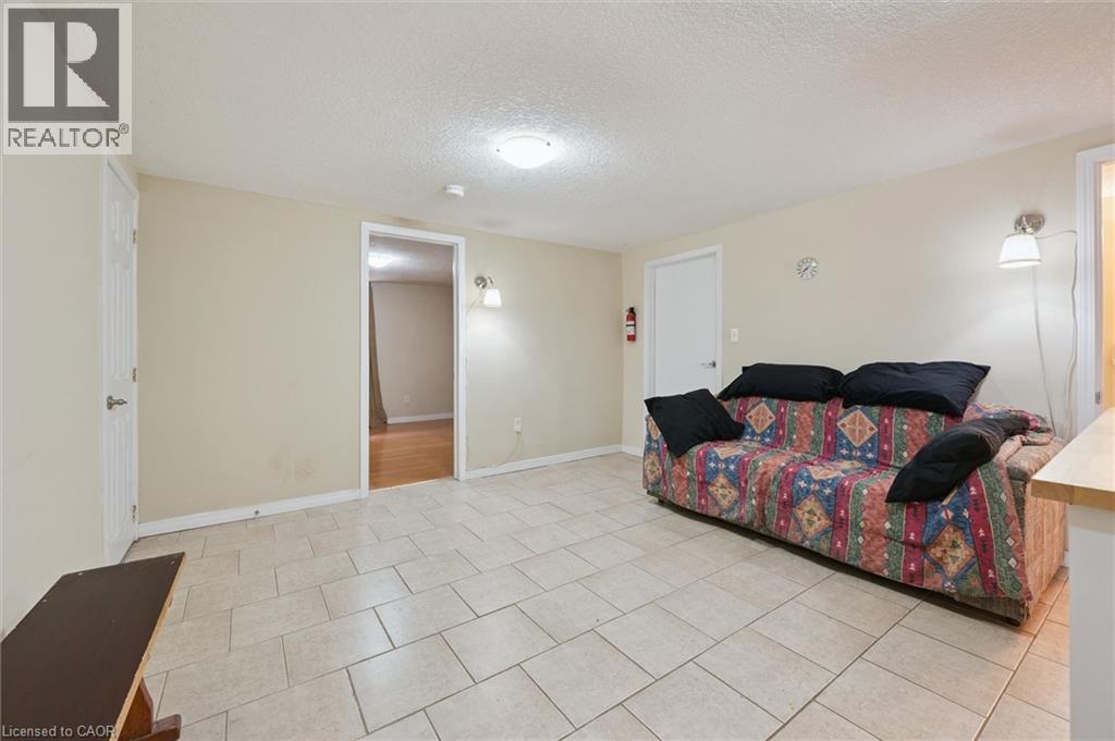 271 Mausser Avenue, Kitchener, Ontario N2M 3L2 - Photo 25 - 40842566