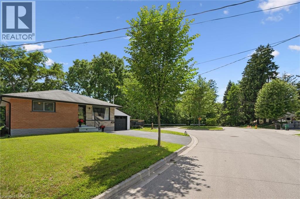 271 Mausser Avenue, Kitchener, Ontario N2M 3L2 - Photo 44 - 40842566