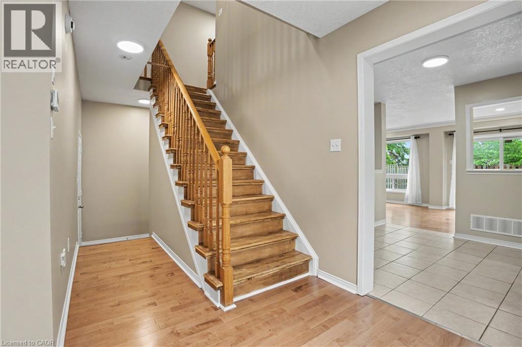 238 Blackburn Drive, Brantford, Ontario  N3T 0C5 - Photo 16 - 40842132