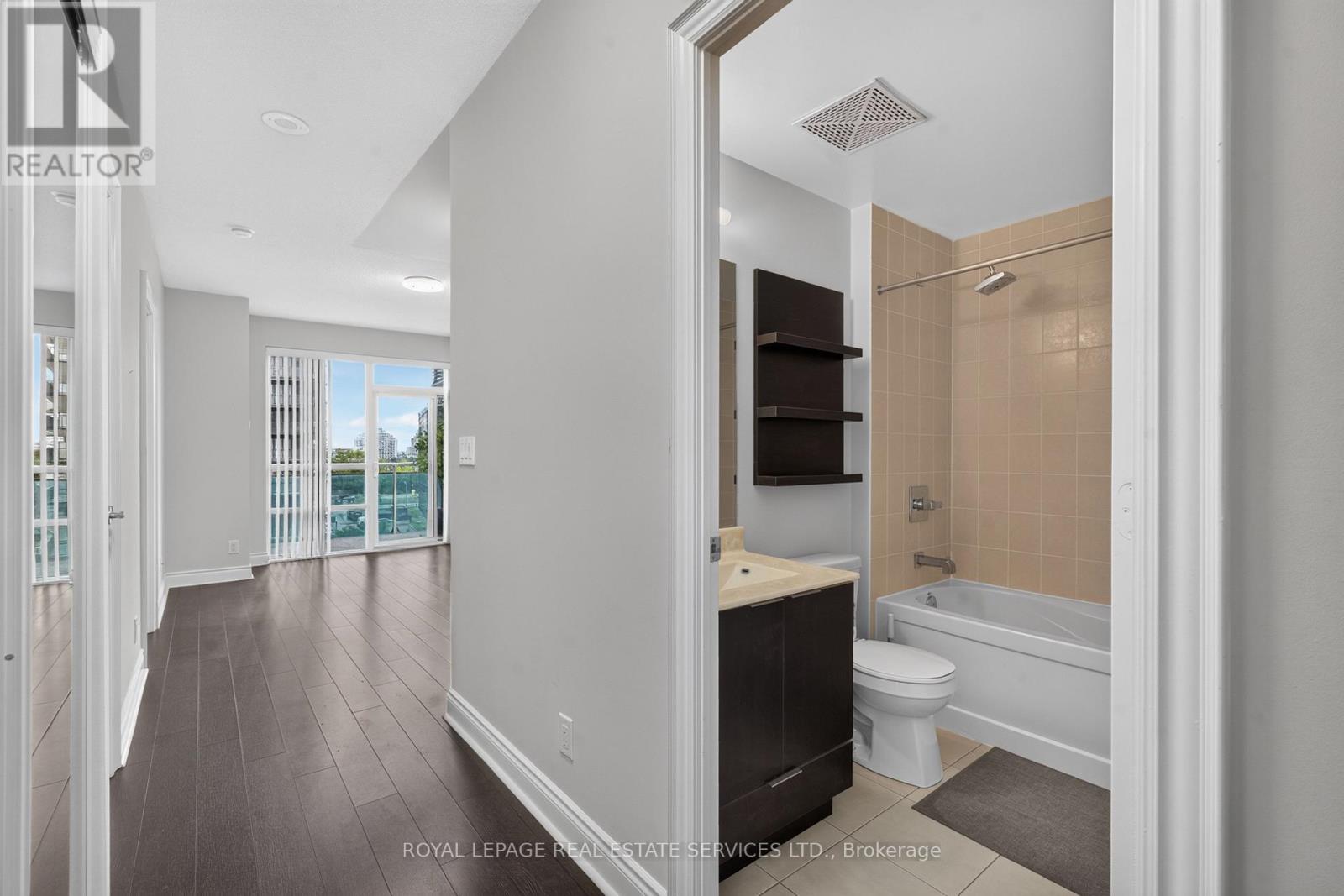 512 - 16 Brookers Lane, Toronto, Ontario M8V 0A5 - Photo 6 - W13482726
