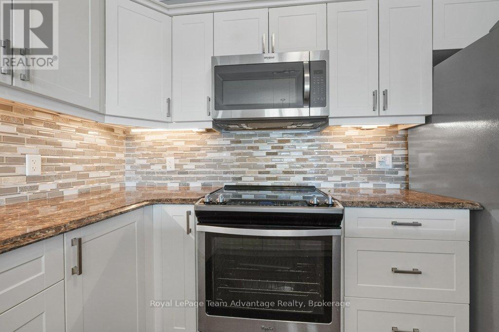 303 - 11c Salt Dock Road, Parry Sound, Ontario  P2A 2W9 - Photo 15 - X13482754