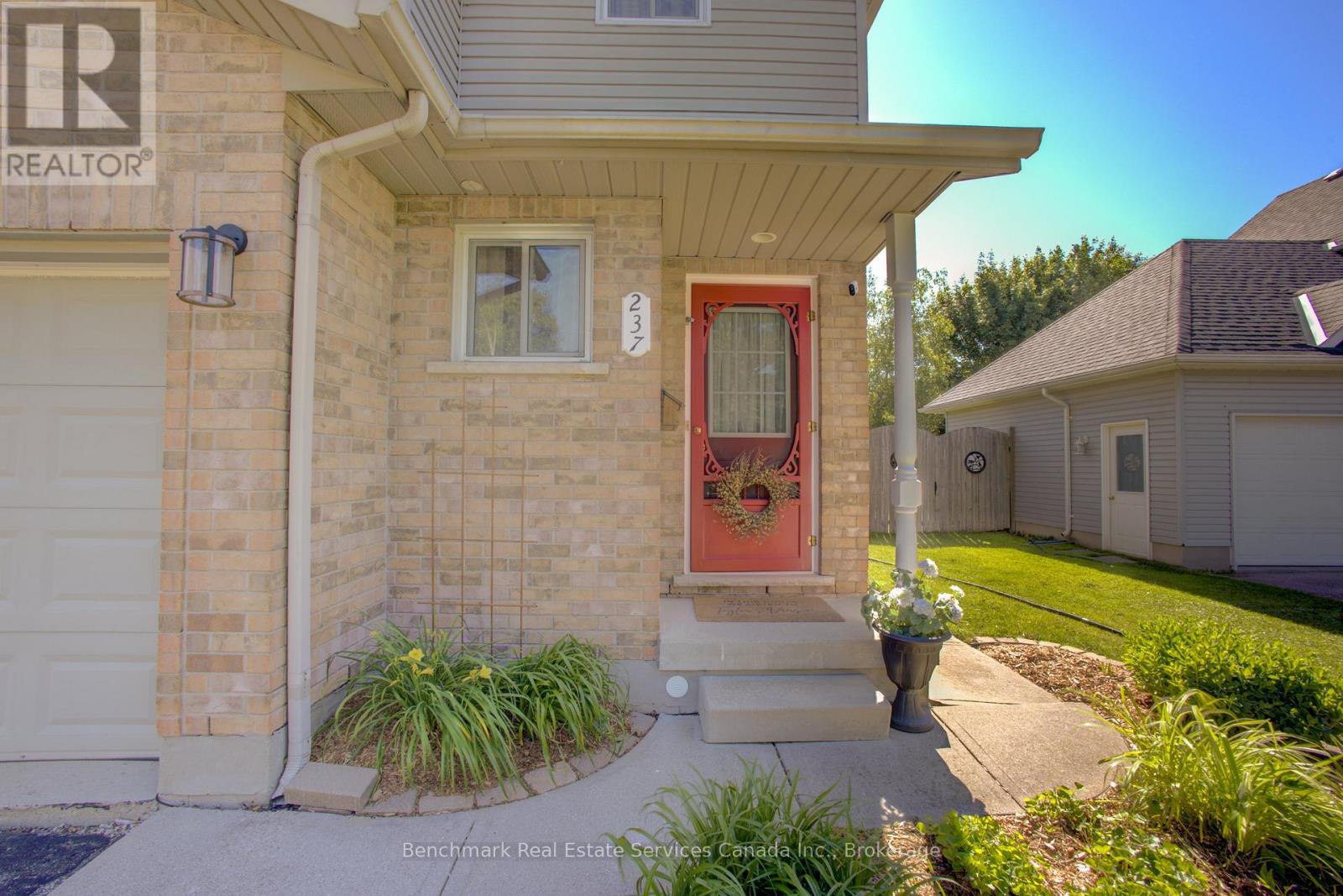 237 Huron Street S, St. Marys, Ontario  N4X 1A7 - Photo 5 - X13482822