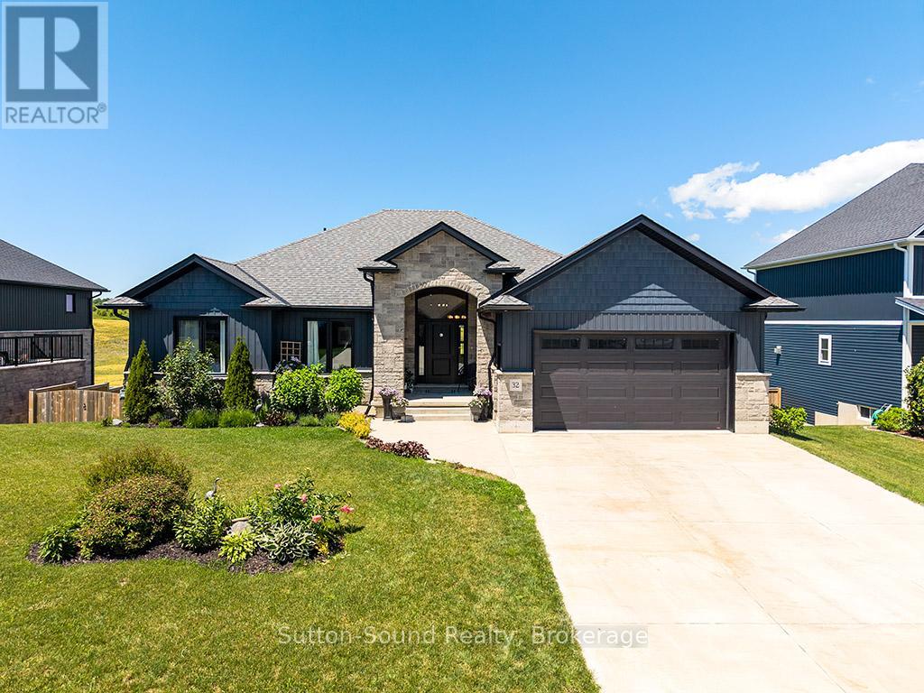 32 CHESTNUT HILL CRESCENT, Arran-Elderslie, Ontario