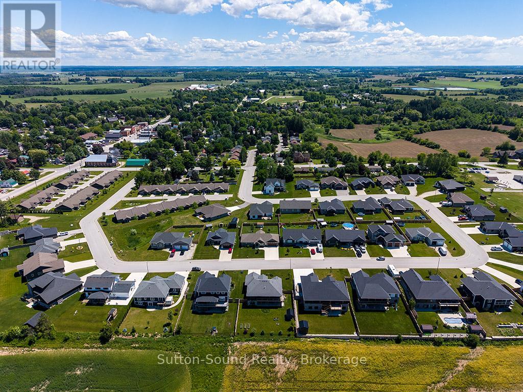 32 Chestnut Hill Crescent, Arran-Elderslie, Ontario  N0H 2N0 - Photo 30 - X13482910