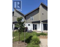 6 - 104 KELLIE'S WAY, Blue Mountains, Ontario