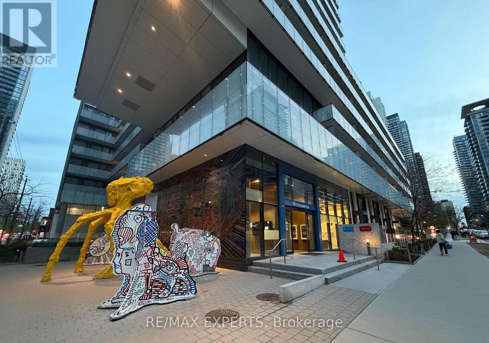 530 - 161 ROEHAMPTON AVENUE, Toronto, Ontario