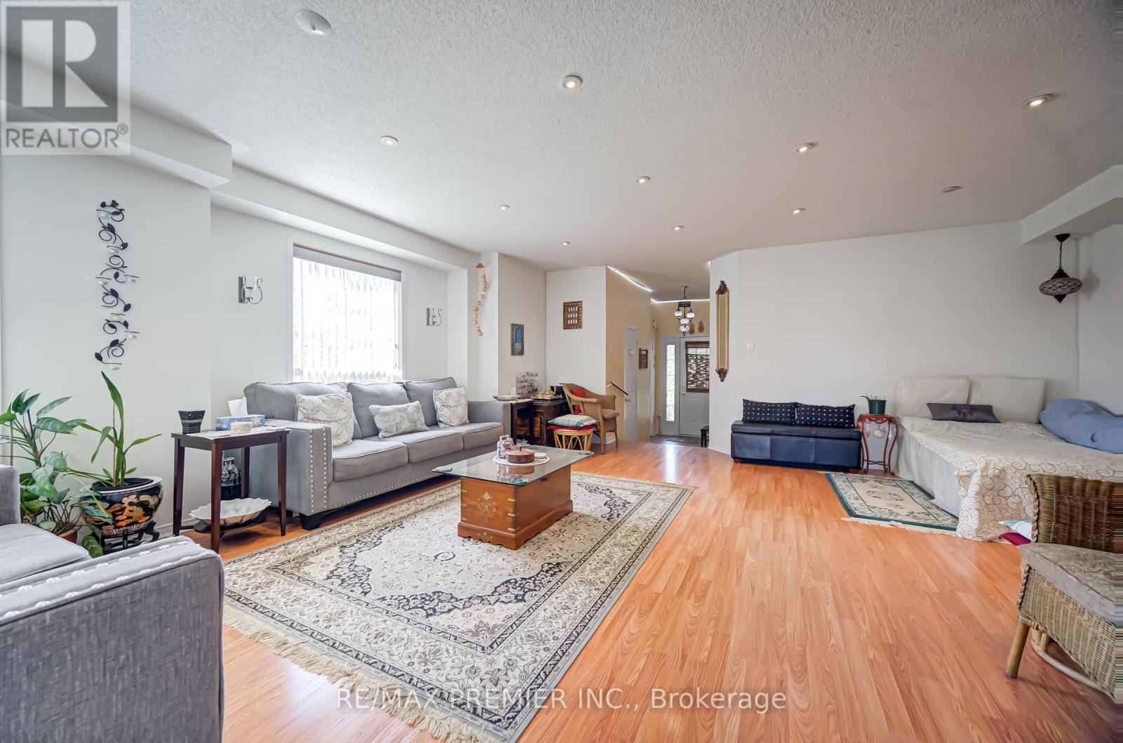 149 Ducatel Crescent, Ajax, Ontario  L1T 0B1 - Photo 14 - E13482828