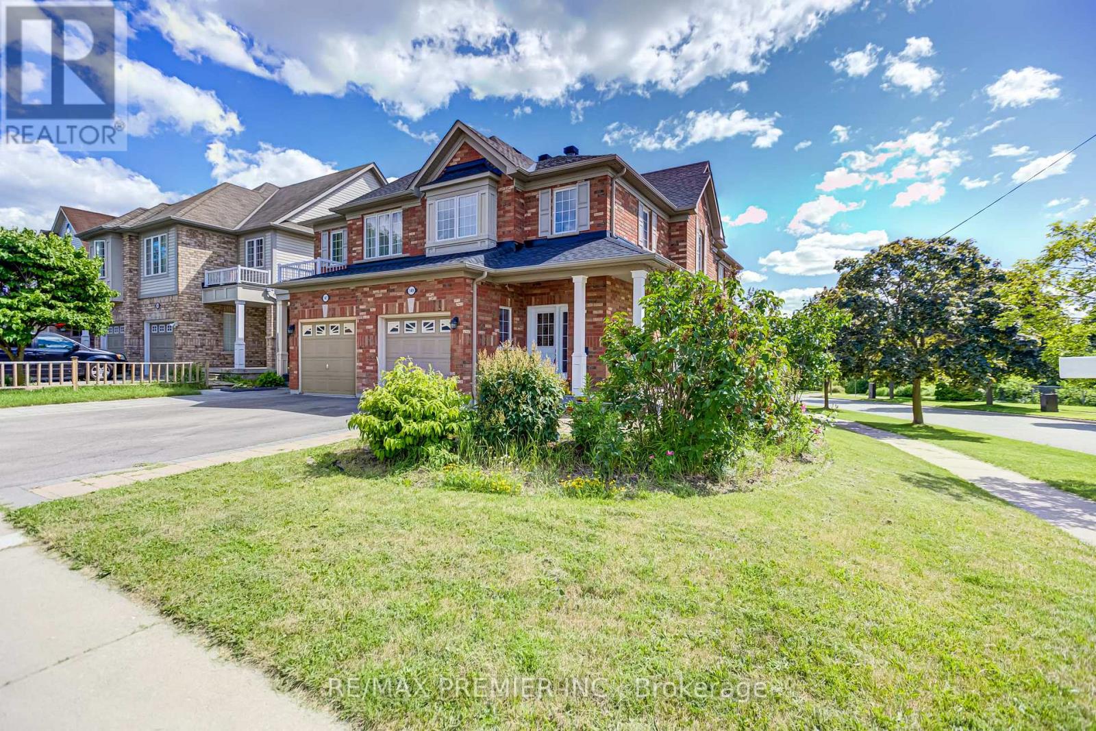 149 Ducatel Crescent, Ajax, Ontario  L1T 0B1 - Photo 5 - E13482828