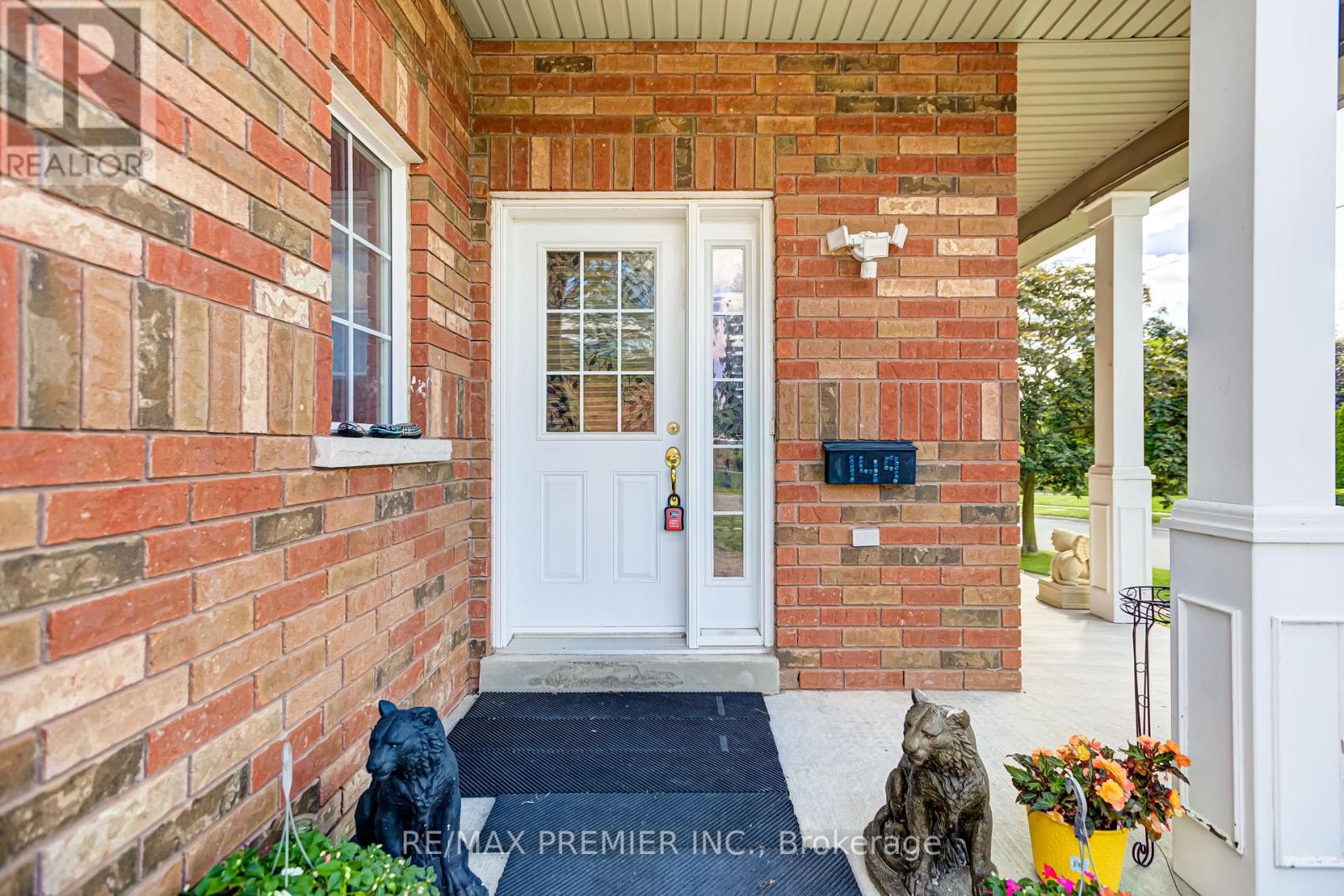 149 Ducatel Crescent, Ajax, Ontario  L1T 0B1 - Photo 7 - E13482828