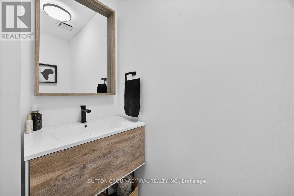 415 Highcliffe Drive, Vaughan, Ontario  L4J 7M8 - Photo 26 - N13482774