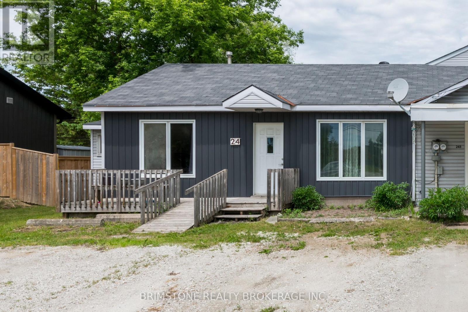 24 Brentwood Road, Essa, Ontario  L0M 1B2 - Photo 2 - N13482862