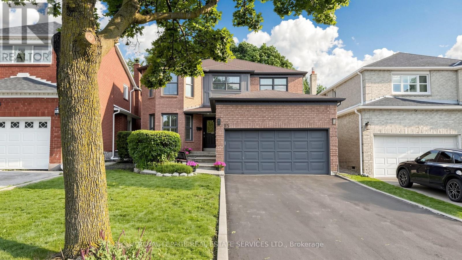 15 Maxwell Court, Vaughan, Ontario  L4J 6Y3 - Photo 2 - N13482870