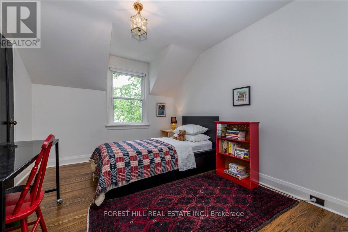 131 Toronto Street, Barrie (Queen's Park), Ontario  L4N 1V3 - Photo 14 - S13482984