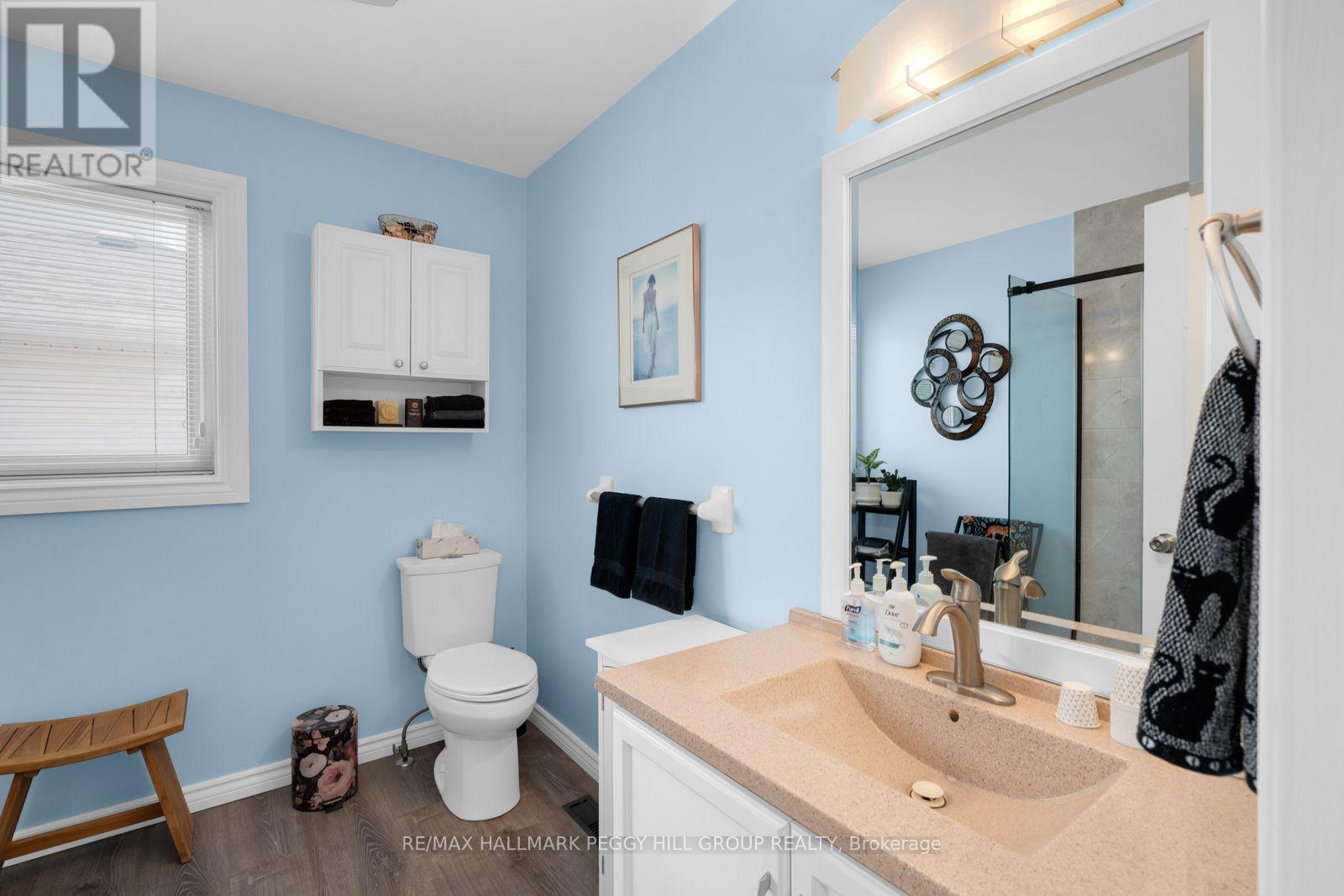 18 Draper Crescent, Barrie, Ontario  L4N 8A9 - Photo 9 - S13483046