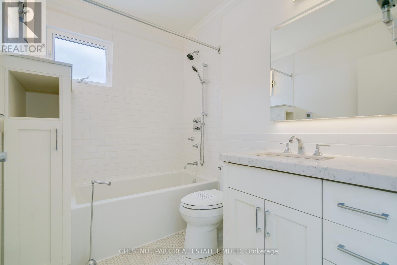 116 Boulton Drive, Toronto, Ontario  M4V 2V6 - Photo 23 - C13482648
