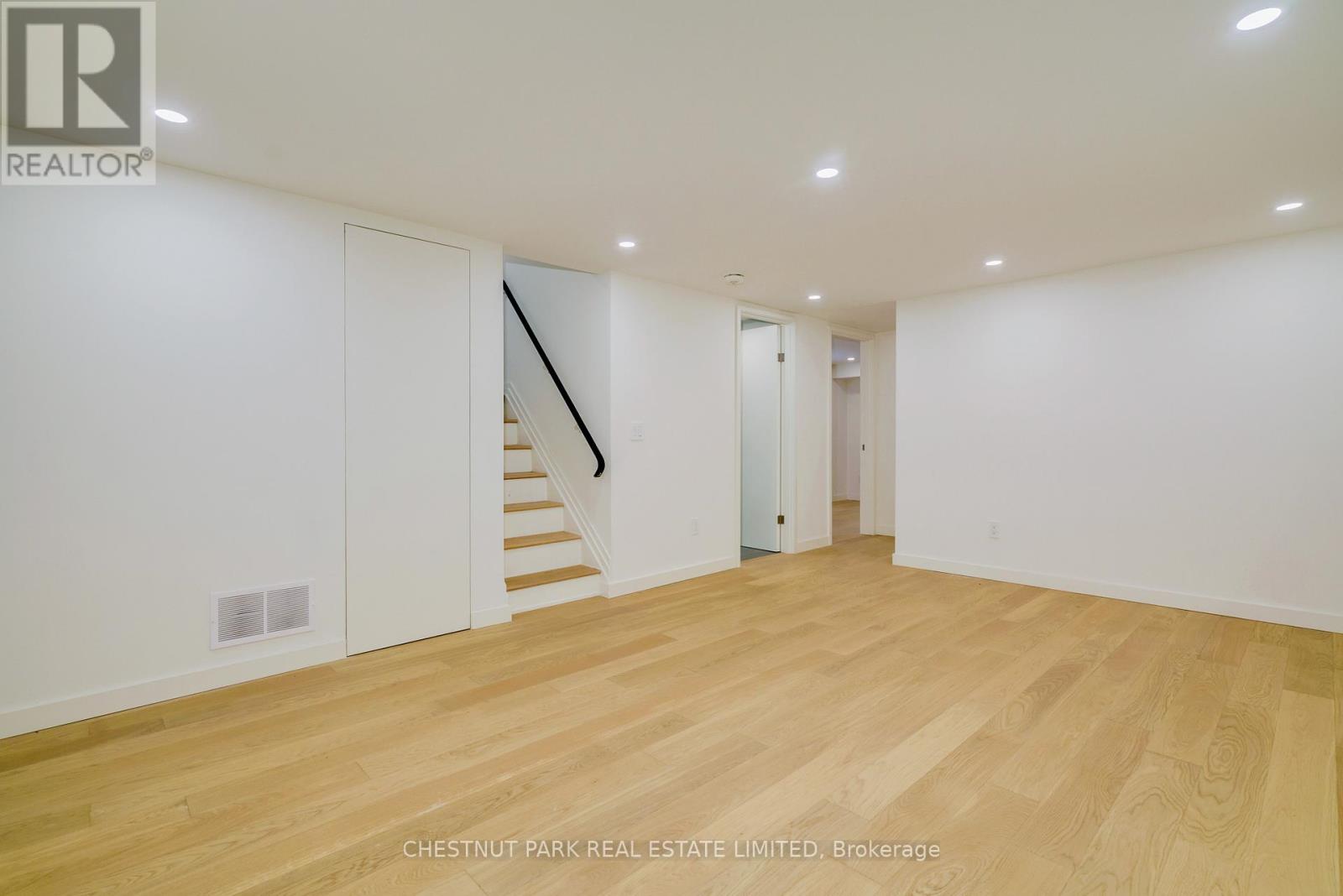 116 Boulton Drive, Toronto, Ontario  M4V 2V6 - Photo 27 - C13482648