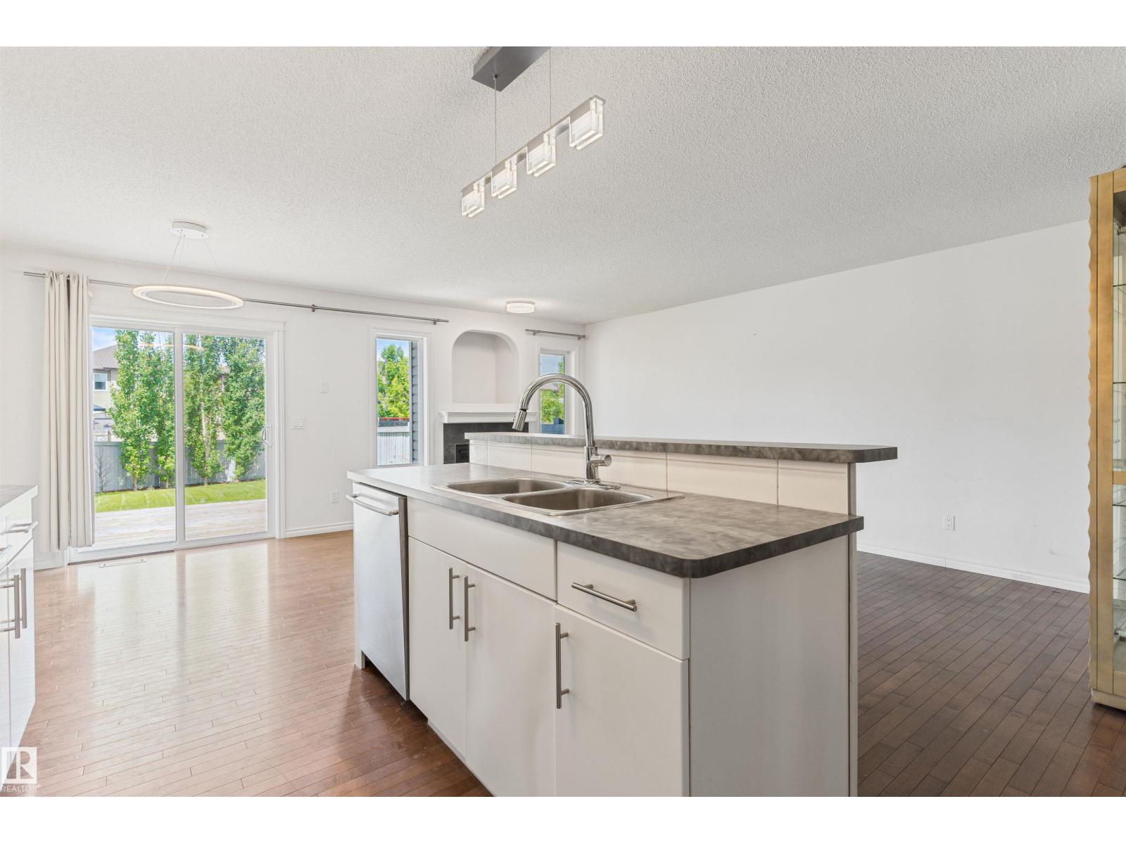 17130 7a Av SW, Edmonton, Alberta  T6W 0M5 - Photo 4 - E4495307