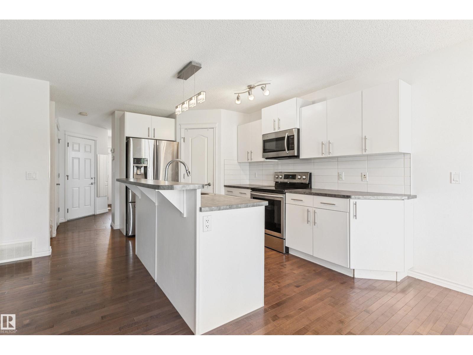 17130 7a Av SW, Edmonton, Alberta  T6W 0M5 - Photo 8 - E4495307