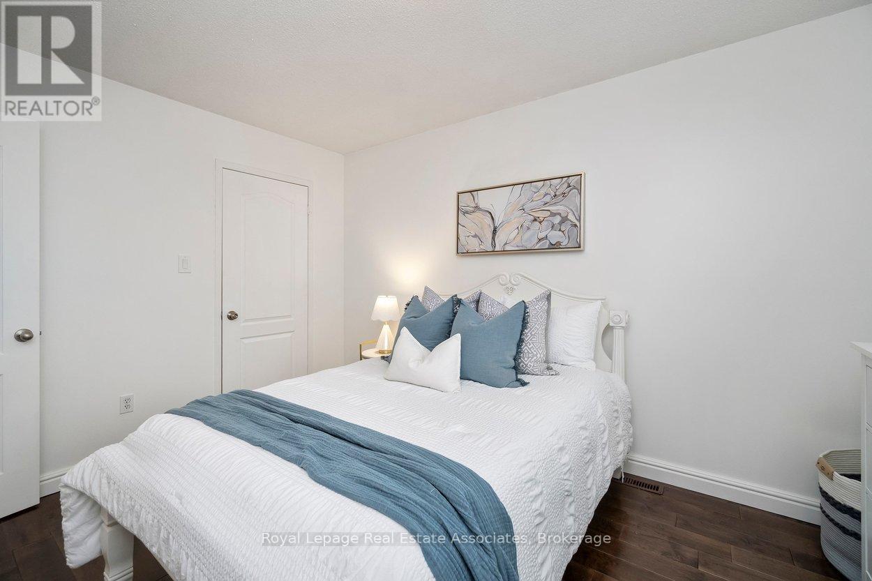 7321 Sandhurst Drive, Mississauga, Ontario  L5N 7G8 - Photo 21 - W13103706