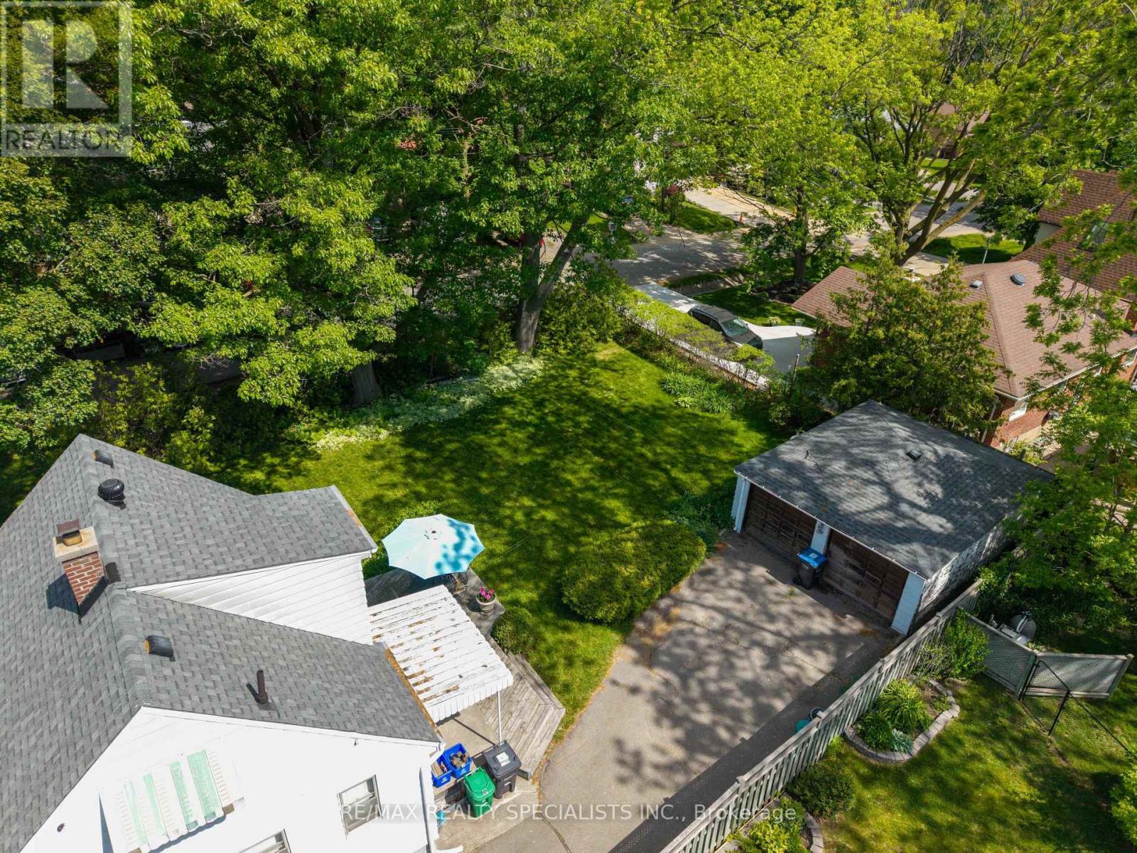 1481 Garnet Avenue, Mississauga, Ontario  L5G 4C5 - Photo 8 - W13247058