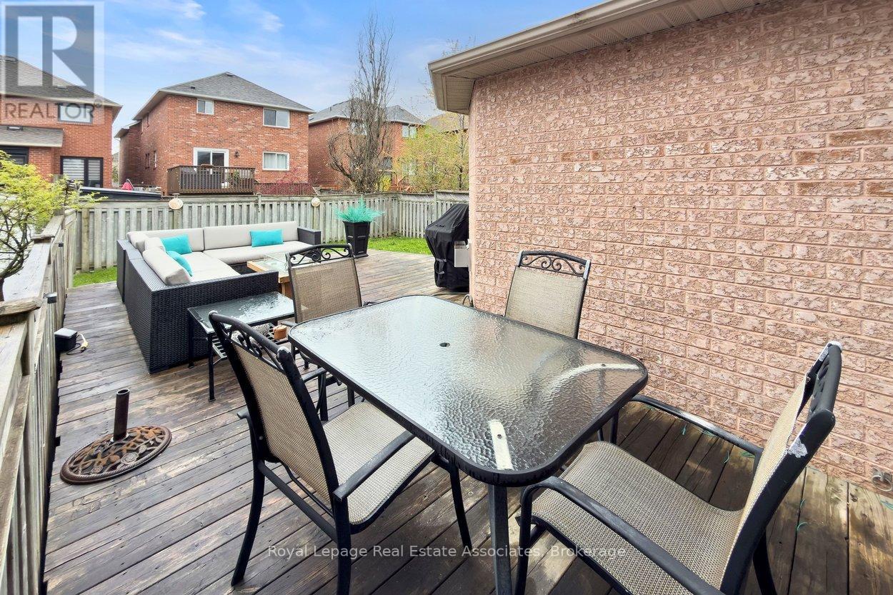 7321 Sandhurst Drive, Mississauga, Ontario  L5N 7G8 - Photo 35 - W13103706