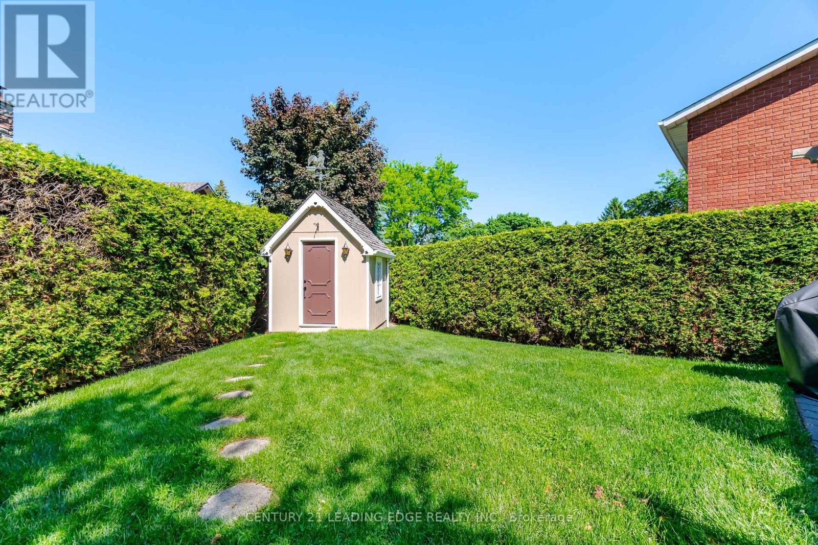 2203 Previn Court, Burlington, Ontario  L7P 4J3 - Photo 43 - W13481730