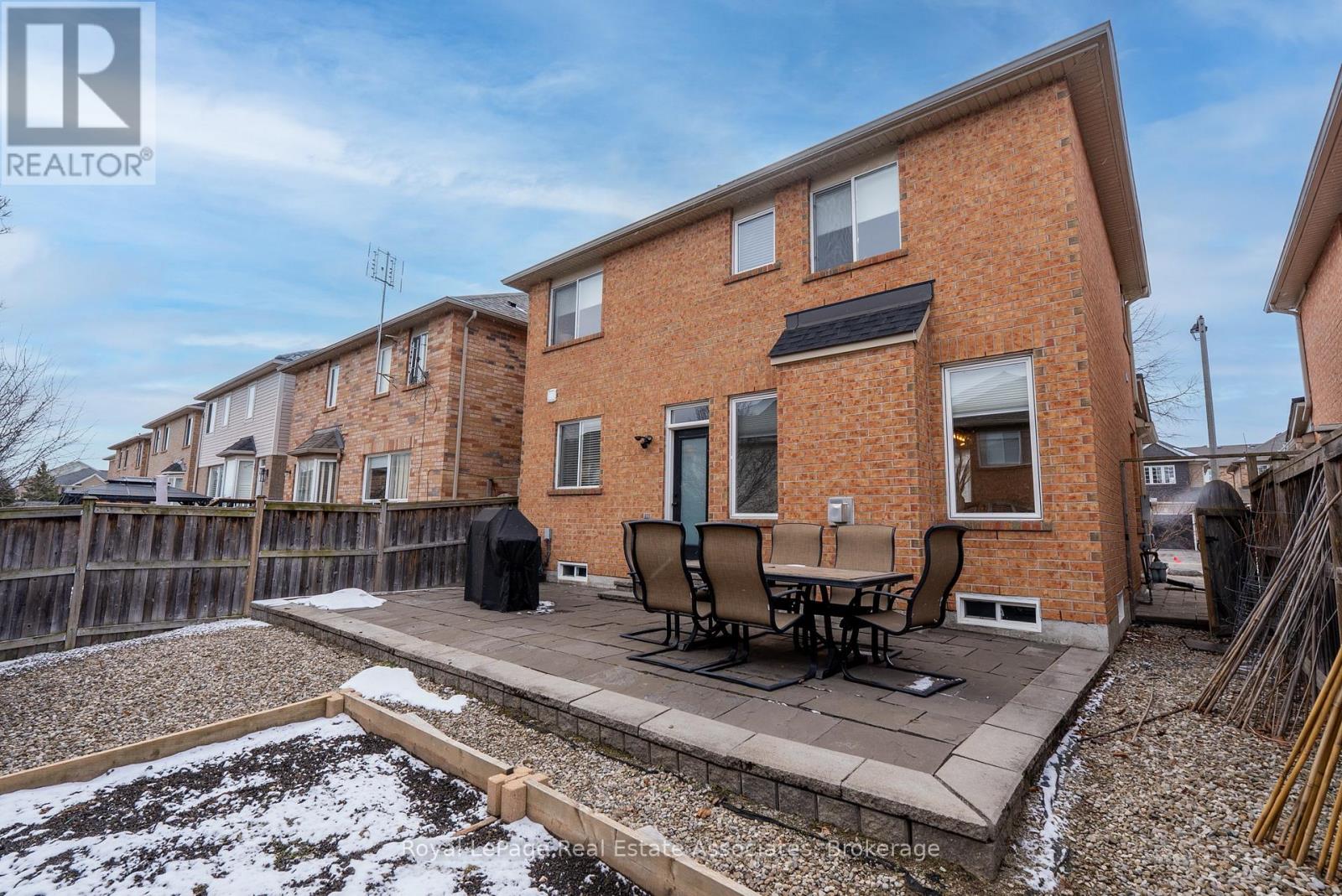 46 Dehaviland Crescent, Brampton, Ontario  L6X 0M9 - Photo 35 - W13482818
