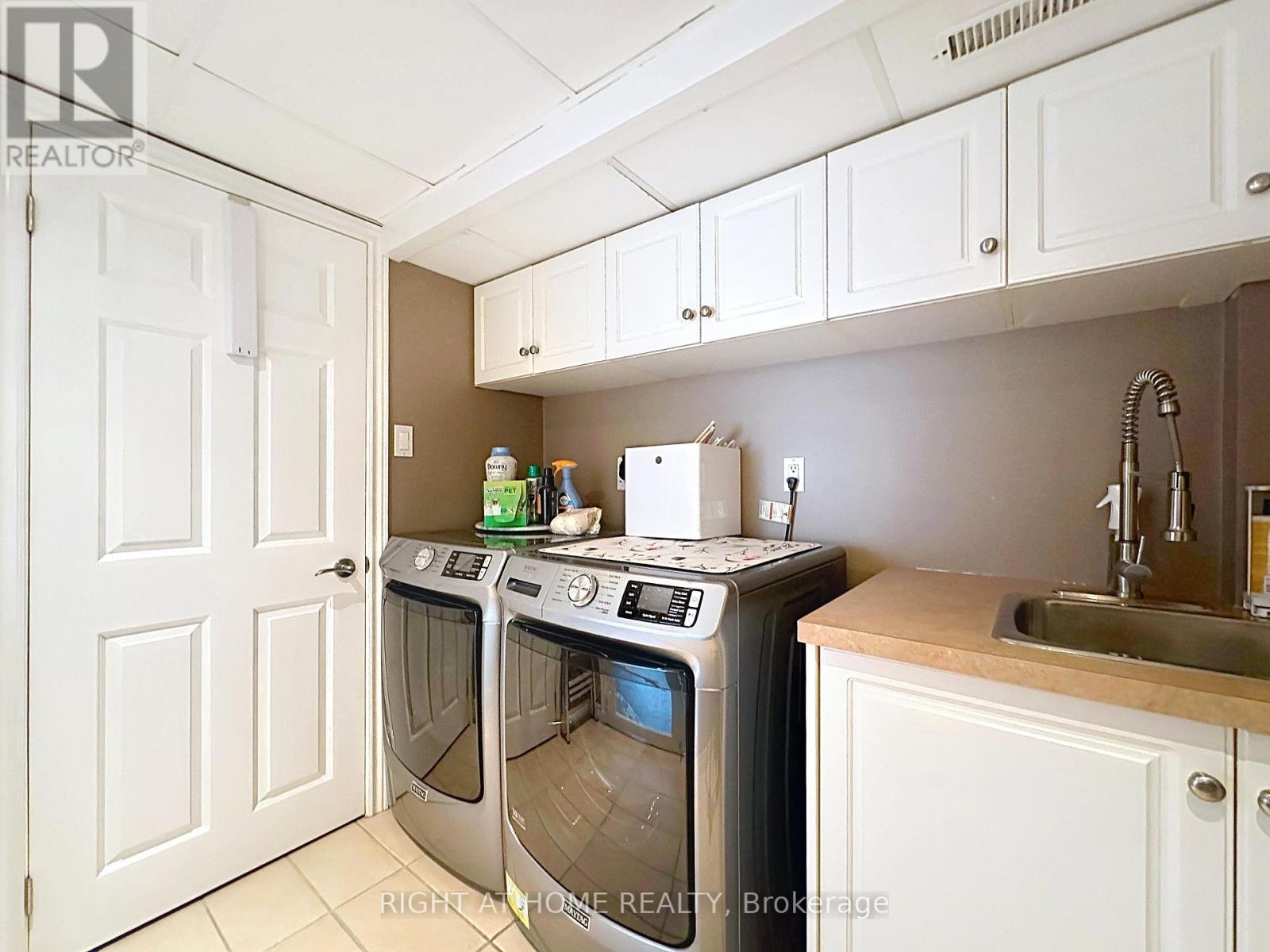 2547 Gill Crescent, Oakville, Ontario  L6H 6R8 - Photo 21 - W13482964