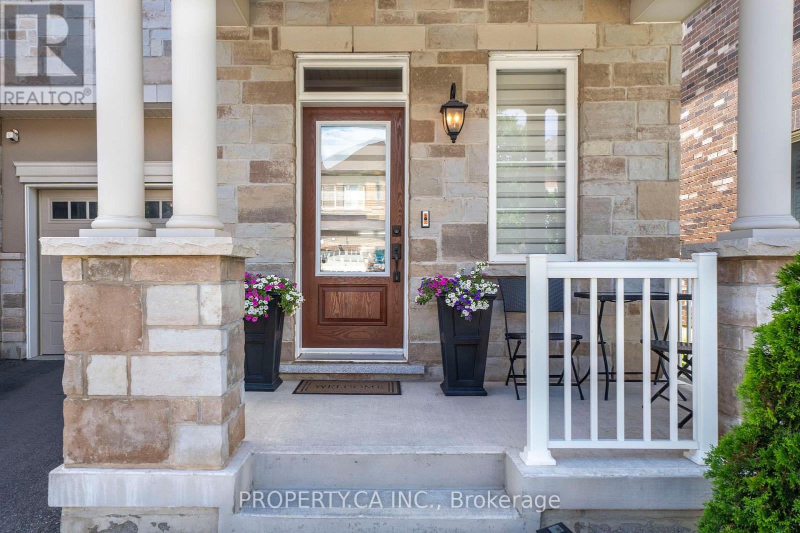 134 Kaitting Trail, Oakville, Ontario  L6M 5K8 - Photo 3 - W13482994