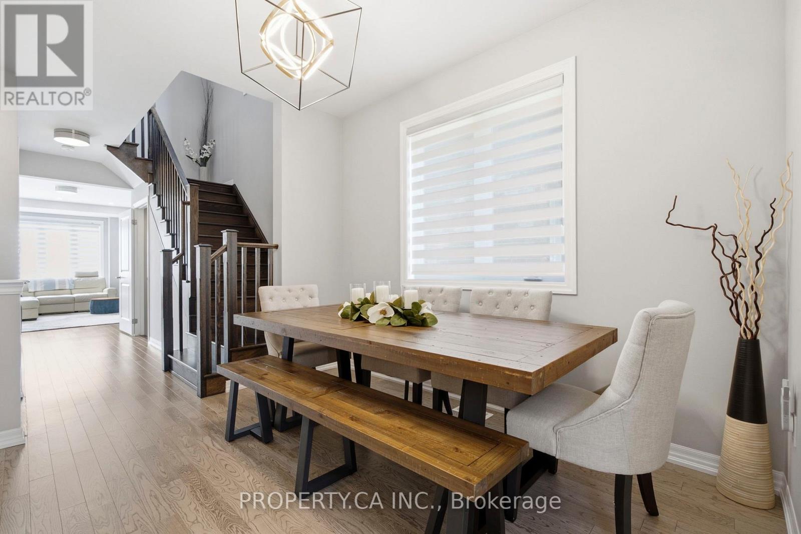 134 Kaitting Trail, Oakville, Ontario  L6M 5K8 - Photo 7 - W13482994